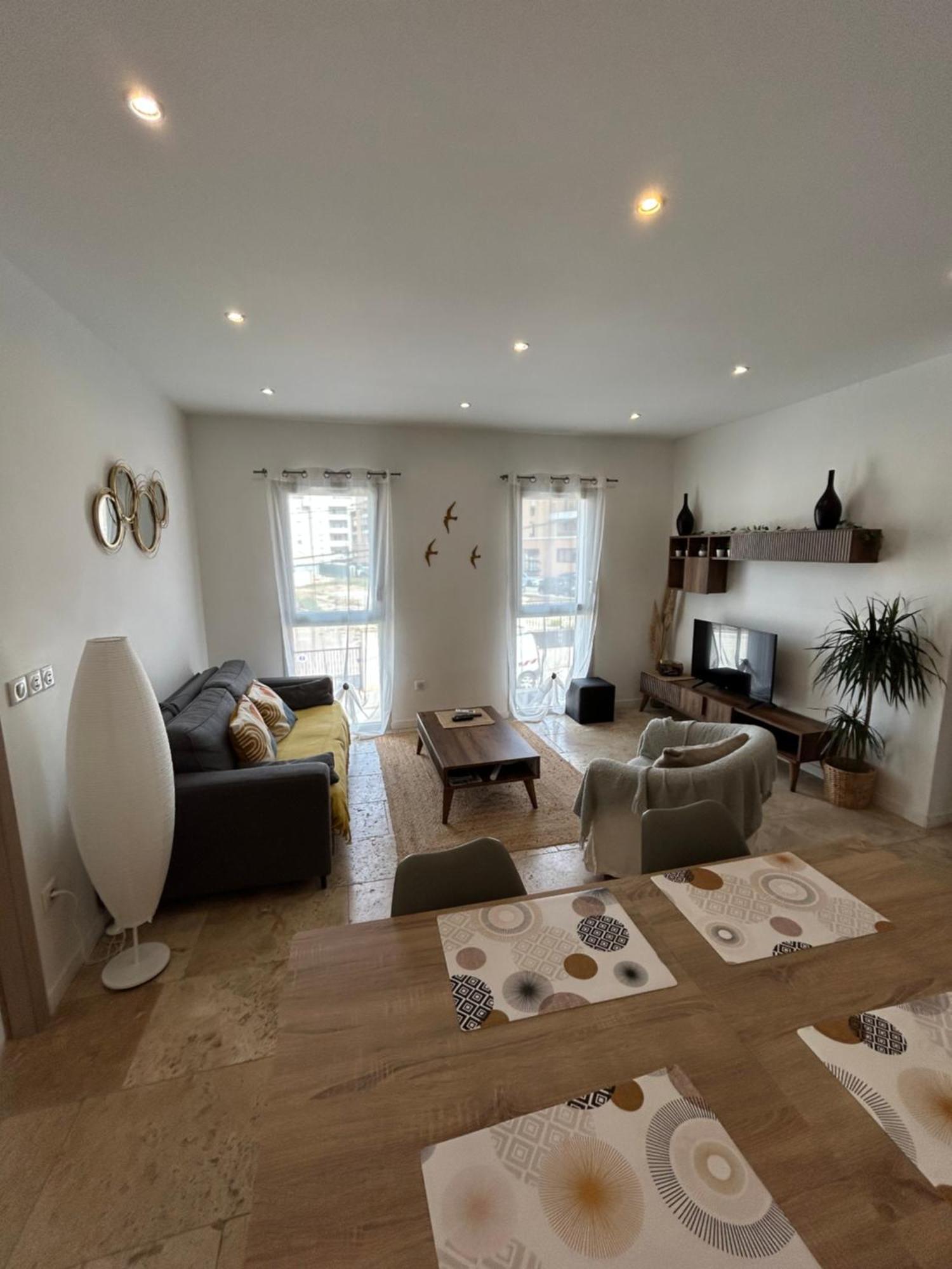 Appartement T3 Dans Maison Neuve 7 Couchages Ла-Сейн-сюр-Мер Экстерьер фото